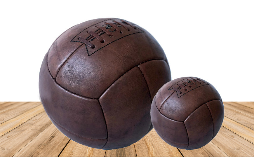 Personnalisez votre ballon de foot vintage en cuir naturel